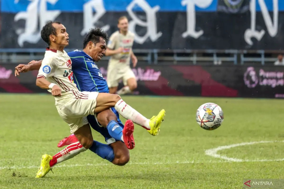 pemain liga 2 - Pemain Liga 2 Terbaik 2025: Bintang yang Mengguncang Kompetisi 3